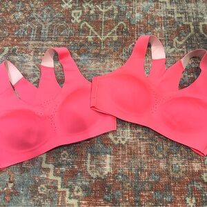 Brooks Crossback 2.0 Sports Bra (34B)